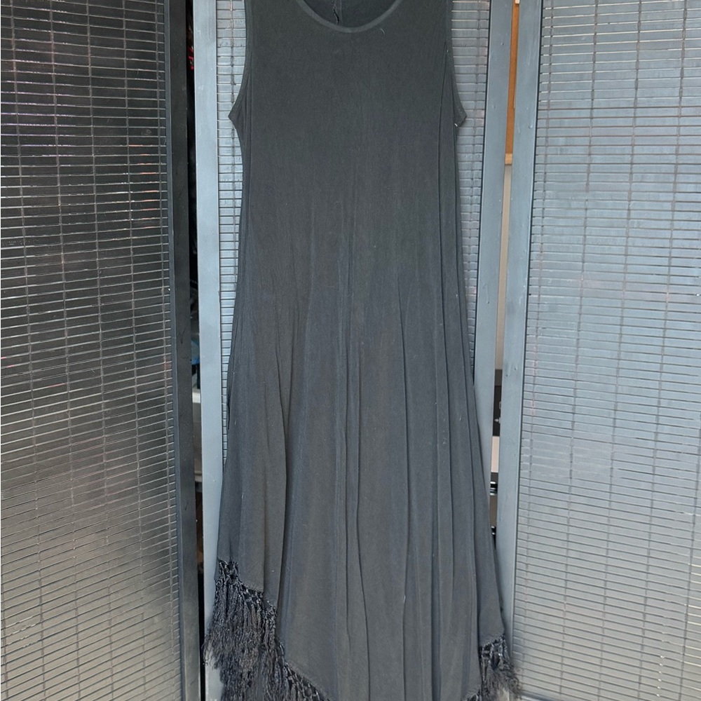 Elegant Black Sleeveless Dress